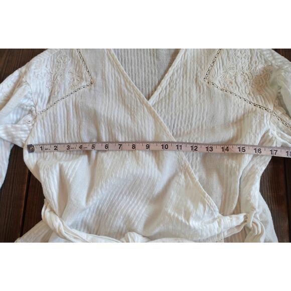 Zara Womens Top XS White Embroidered Wrap Shirt Crochet Boho Cotton Eyelet - Picture 7 of 10
